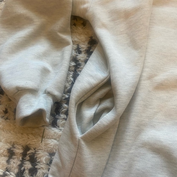 Gray Maxi Sweatshirt Dress with Pockets - Picture 5 of 9